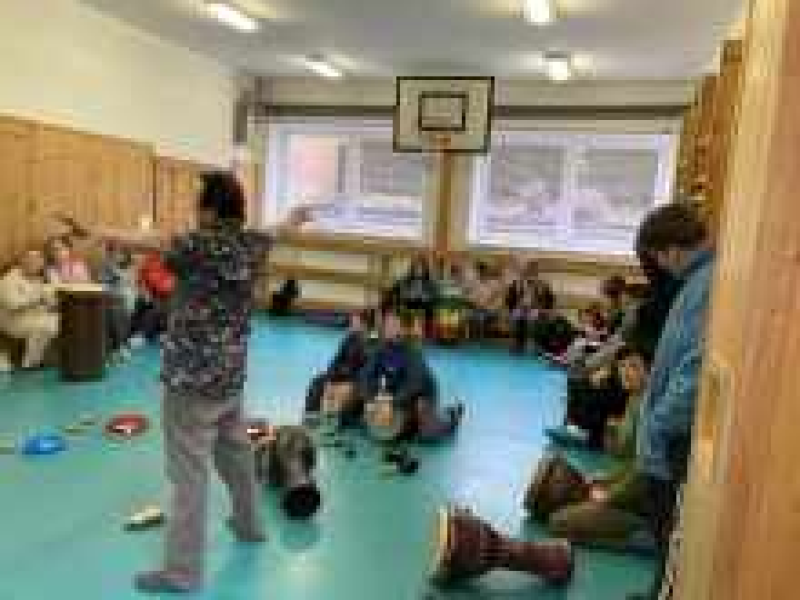 Společné bubnování