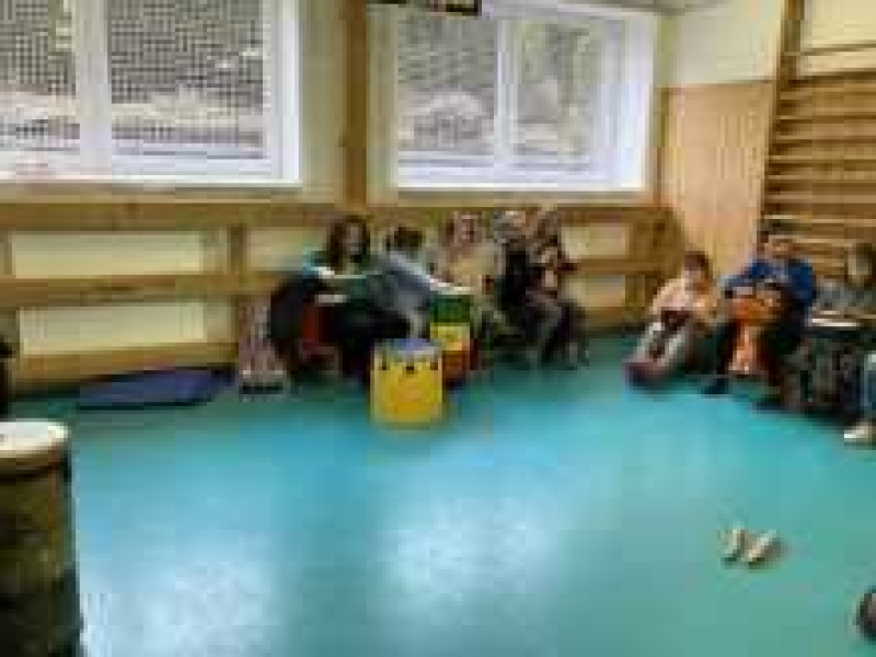 Společné bubnování